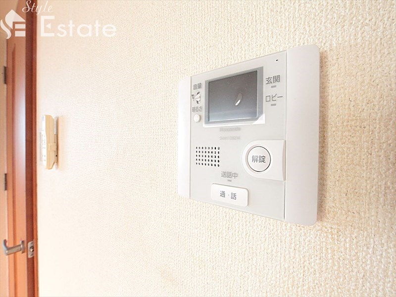 セキュリティ　モニター付きインターホン