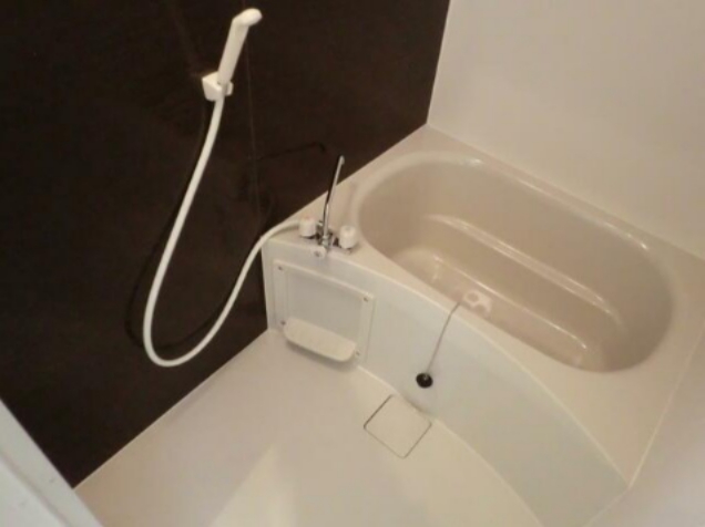 バス・シャワールーム　清潔な浴室！