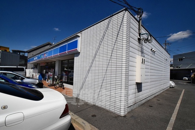 コンビニ　ローソン　東大阪大蓮東一丁目店（コンビニ）まで542m
