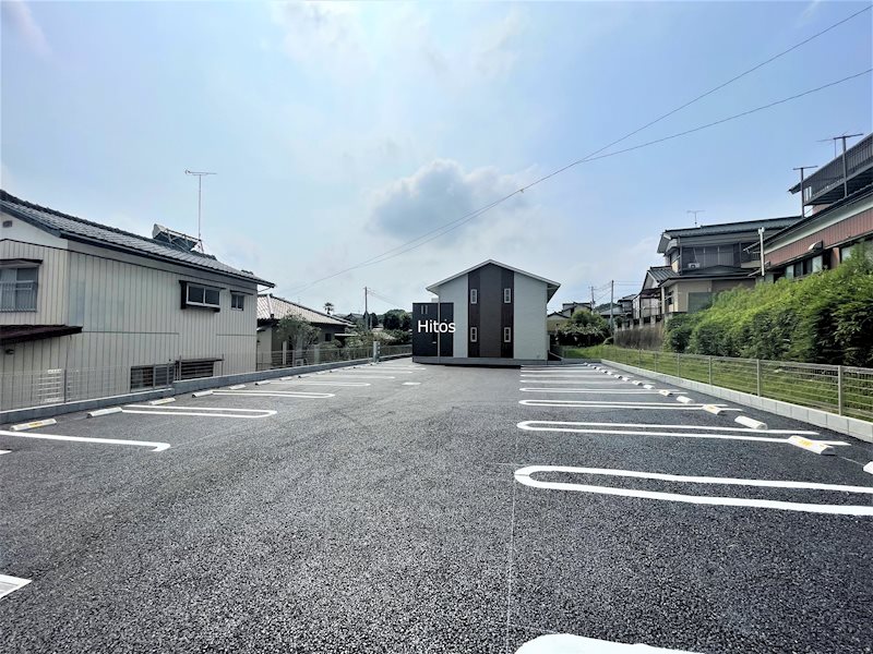 駐車場　車をお持ちの方に嬉しい駐車場付きの物件です