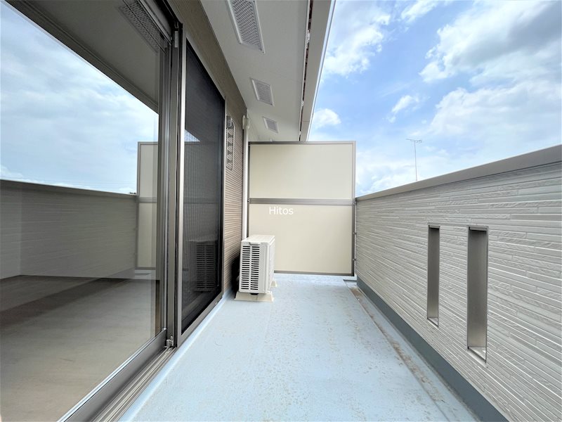 バルコニー　バルコニーがあります