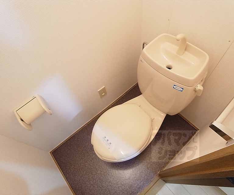 トイレ　トイレ