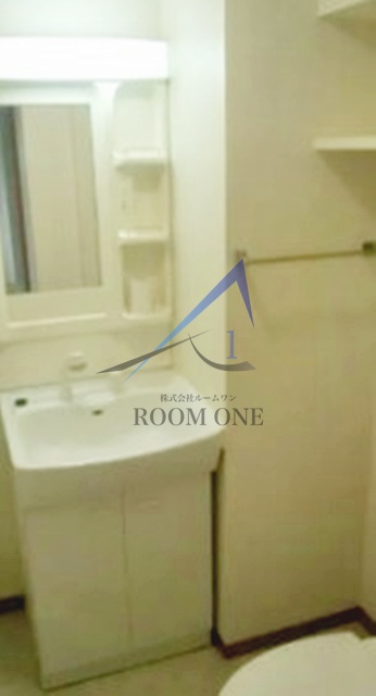 洗面設備　洗面台です。