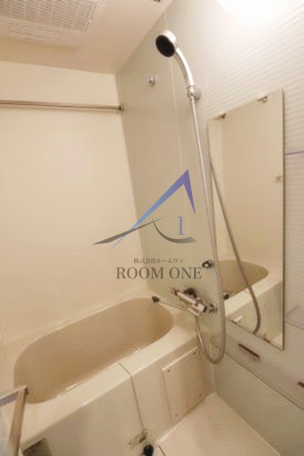 バス・シャワールーム　お風呂です。
