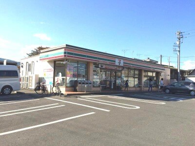 コンビニ　セブンイレブン南足柄岩原店（コンビニ）まで417m