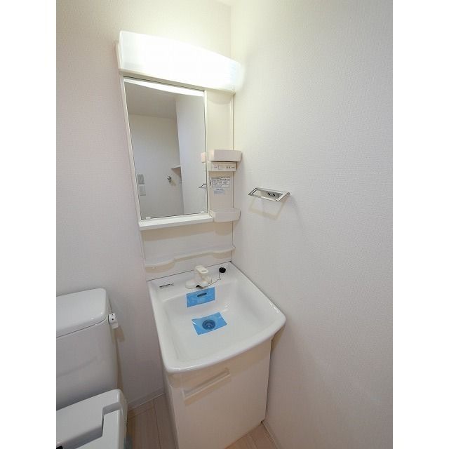 洗面設備　同じ間取りのお部屋の写真