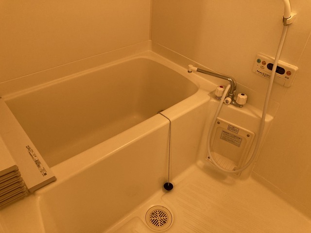 バス・シャワールーム　※別のお部屋の参考写真です。