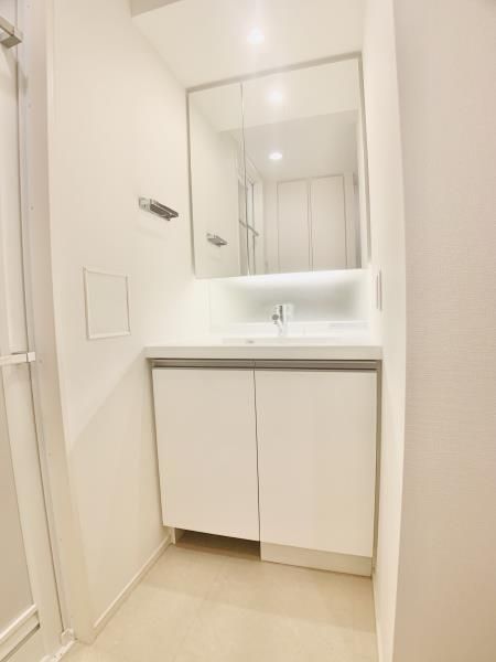 洗面設備　洗面所です