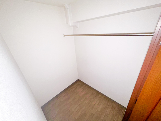 収納　※別部屋の写真です