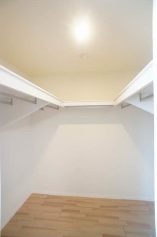 収納　図面と現状に相違がある場合には現状を優先