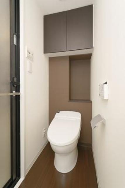 トイレ　※写真は同タイプ住戸です。