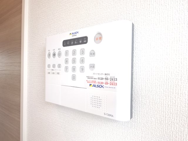 セキュリティ　写真は206号室です（参考）