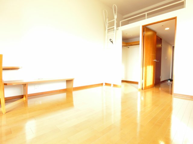 居室・リビング　詳細は、RISUMO江坂本店→06-6155-7137まで♪