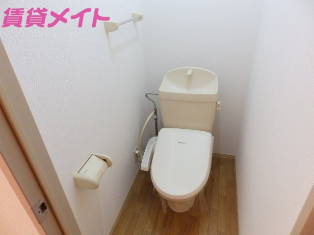 トイレ　別部屋画像参考別部屋画像参考