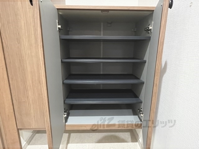 収納　下駄箱