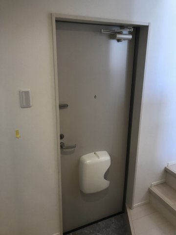 玄関　参考写真