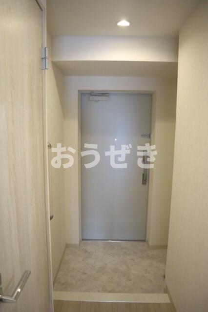 玄関　※同仕様参考写真