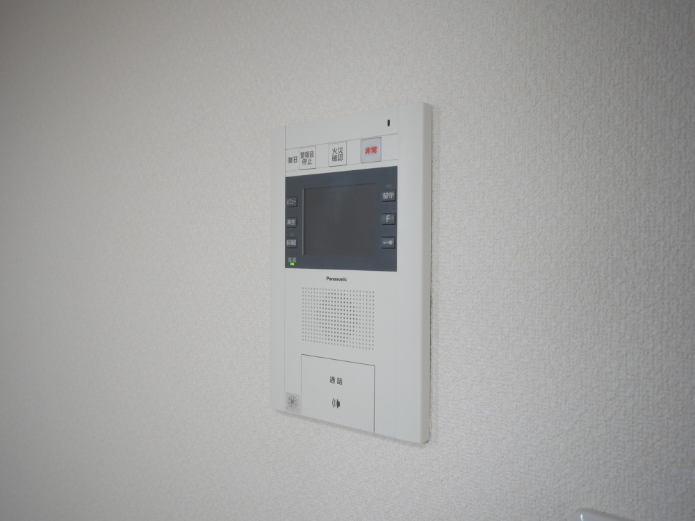 セキュリティ　モニター付きインターホンです