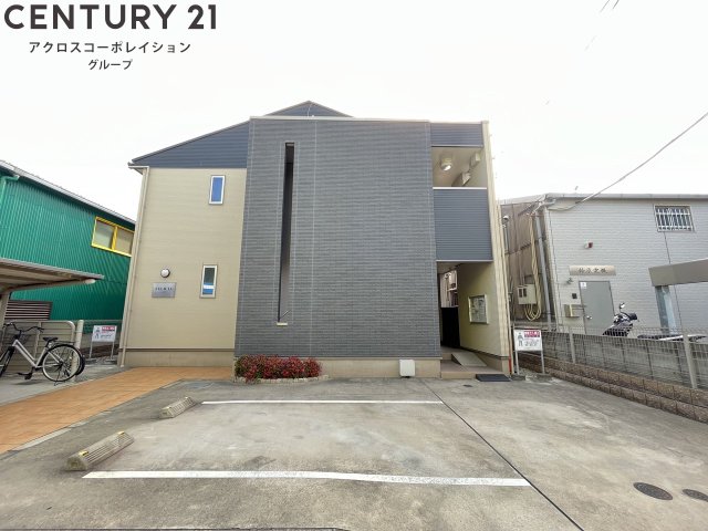 建物外観　敷地内駐輪場あり！