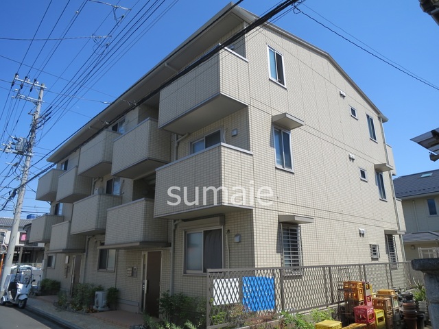 建物外観　がっしりした外観です♪