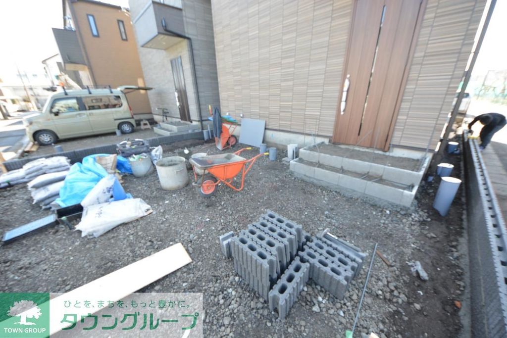 駐車場　駐車場