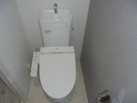 トイレ　トイレ