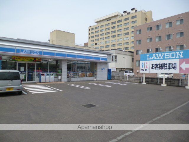 コンビニ　ローソン（コンビニ）まで125m