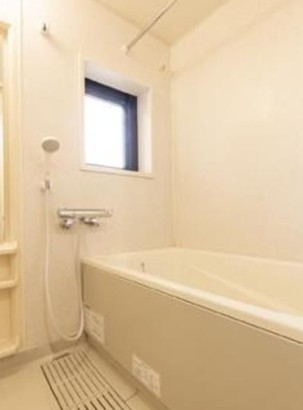 バス・シャワールーム　写真は同タイプ住居です。