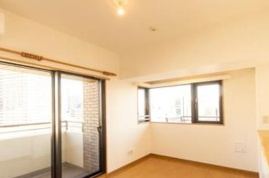 居室・リビング　写真は同タイプ住居です。
