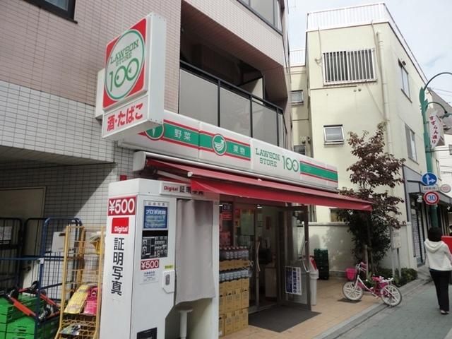 コンビニ　ローソン１００（コンビニ）まで150m