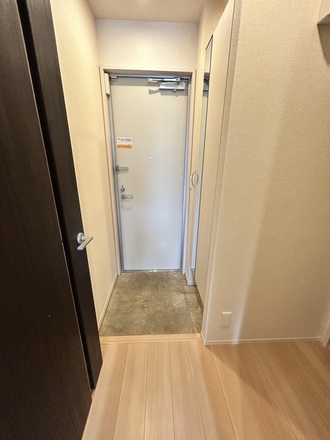 玄関　別部屋参考写真です