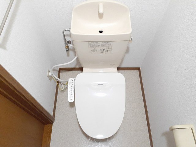 トイレ　ゆったりとした空間のトイレです