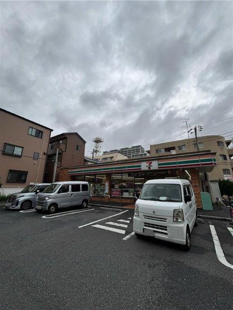 コンビニ　セブンイレブン亀戸昭和橋通り点（コンビニ）まで600m