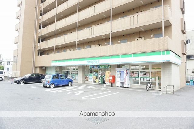 コンビニ　ファミリーマート戸田全農通り店（コンビニ）まで352m