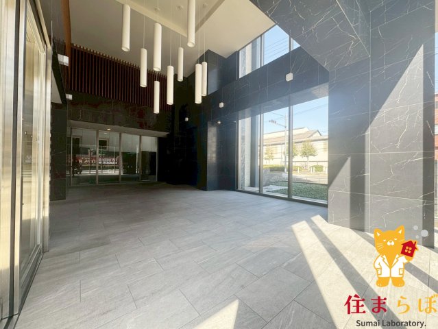 エントランス　共用部の印象も大切に