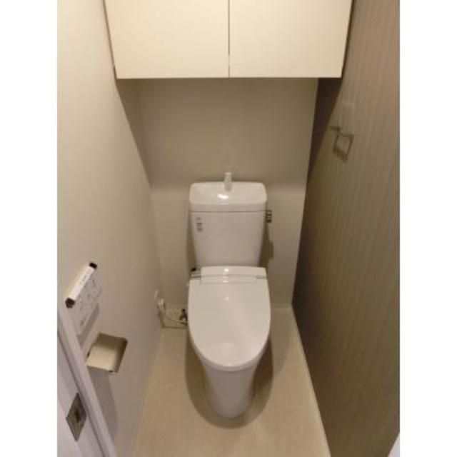 トイレ　※写真は同タイプ住戸です。