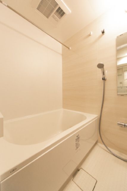 バス・シャワールーム　☆ゆっくりくつろげるお風呂☆