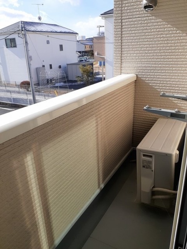 バルコニー　図面と現状に相違がある場合には現状を優先