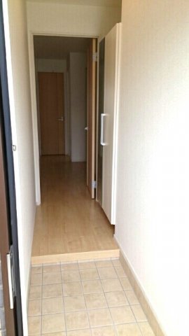 玄関　落ち着いた玄関です
