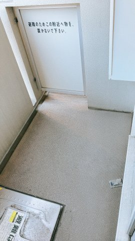 バルコニー　陽当たり良好なバルコニーです