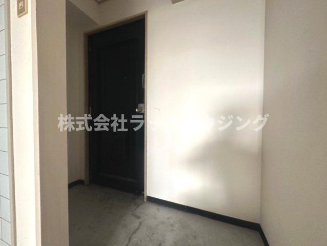 玄関　【お部屋さがしはラックハウジングにお問合せ下さいませ♪】