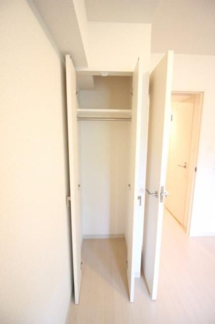 収納　（別タイプ参考写真）コートブリーズ根津　文京区根津1