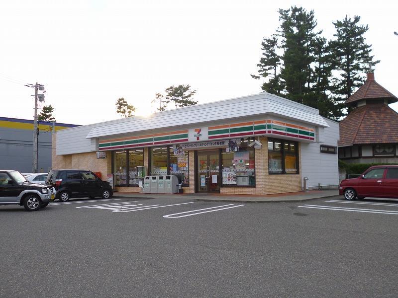 コンビニ　セブンイレブン新潟有明店（コンビニ）まで971m