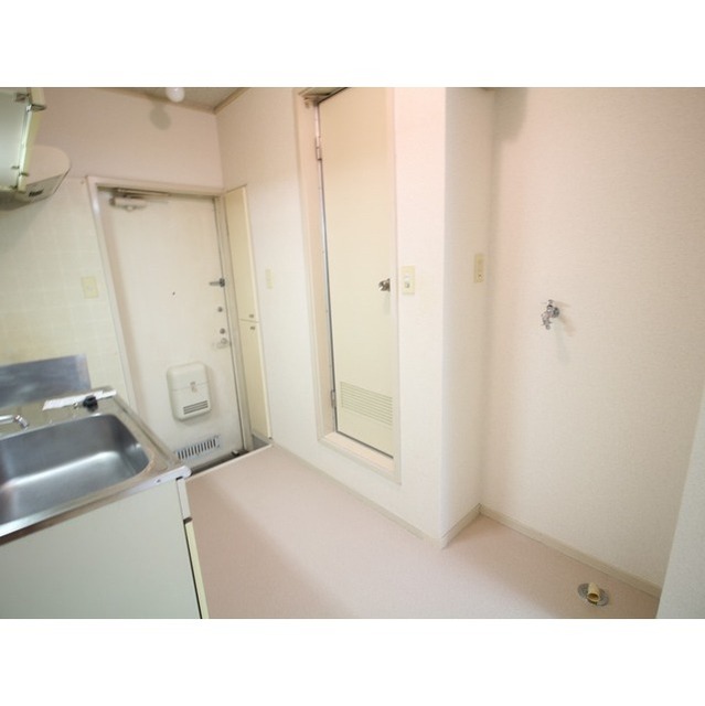 洗面設備　※他の部屋の参考写真です