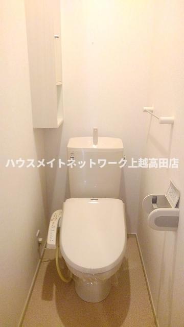 トイレ　温水洗浄暖房便座