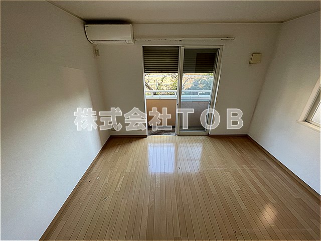その他設備　エアコン　防犯シャッター※クリーニング中の写真※別部屋参考写