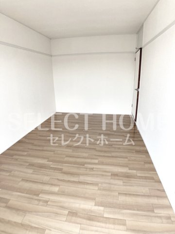 その他部屋・スペース　使い勝手のいい寝室です