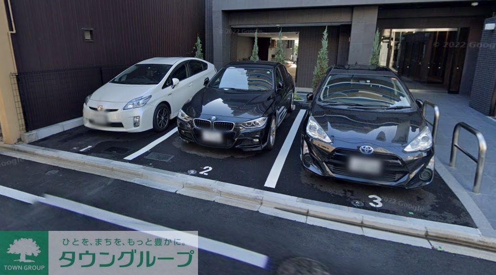 駐車場　駐車場