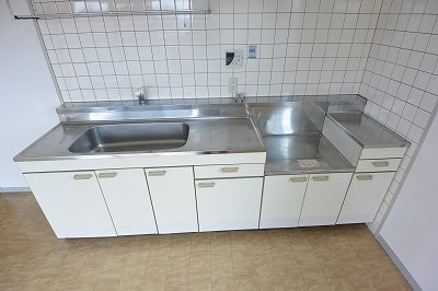 キッチン　2口ガスコンロ設置可能