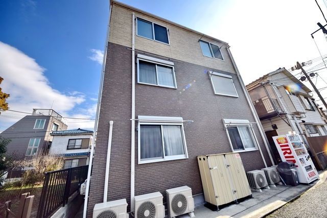 建物外観　★駅から平坦★